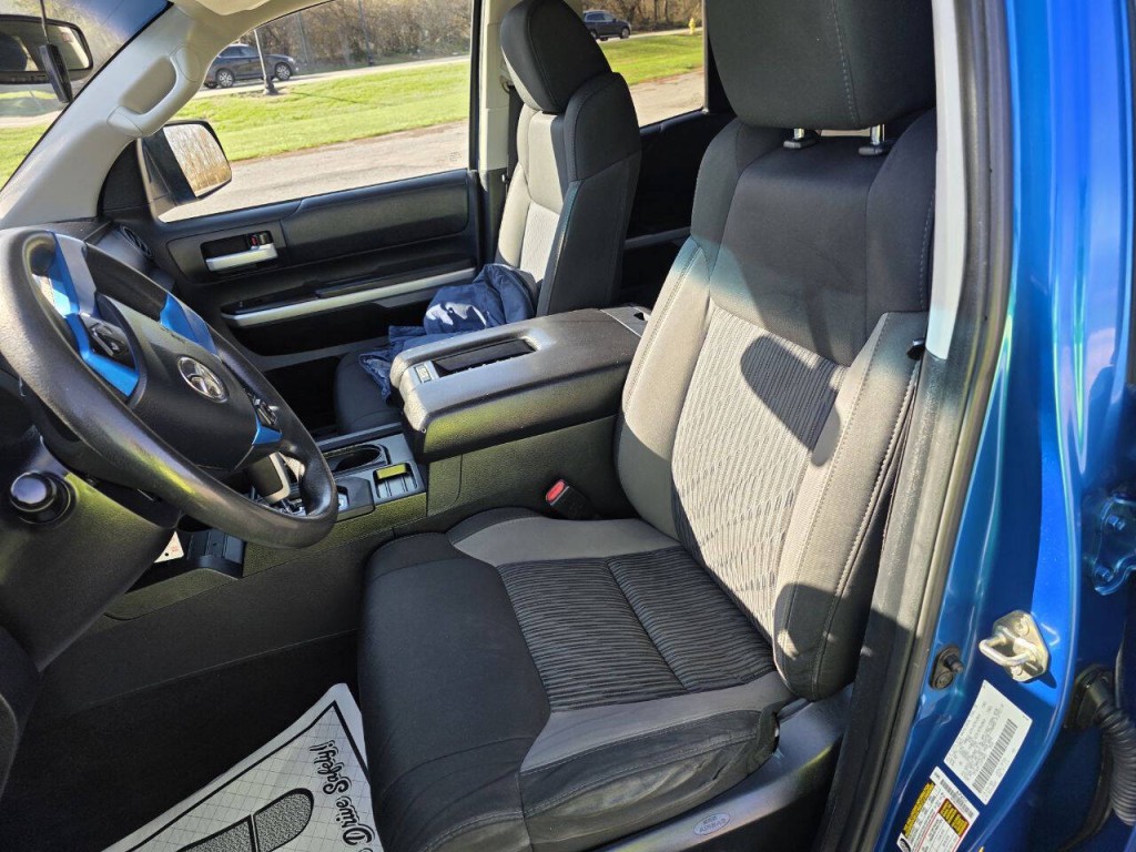 2016 Toyota Tundra Image 31