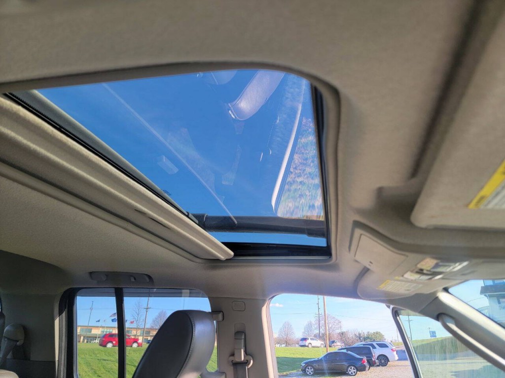 2011 Nissan Frontier Image 17