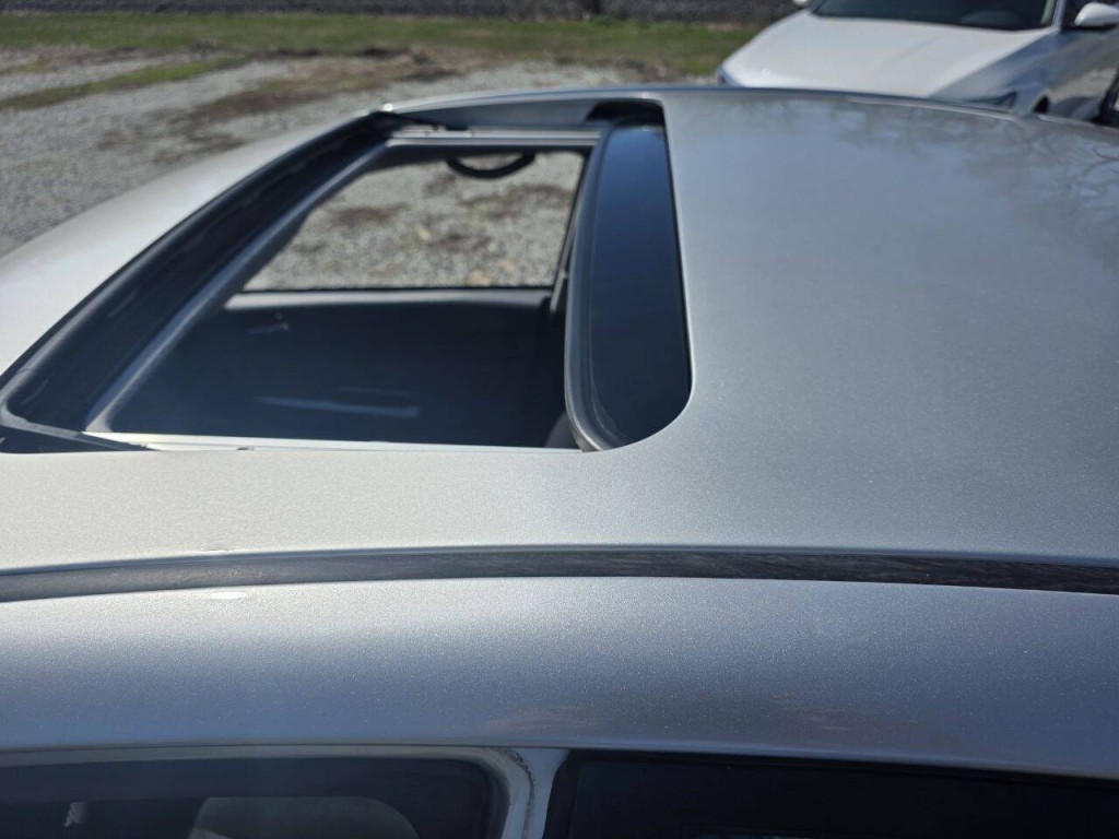 2005 Toyota Camry Image 23