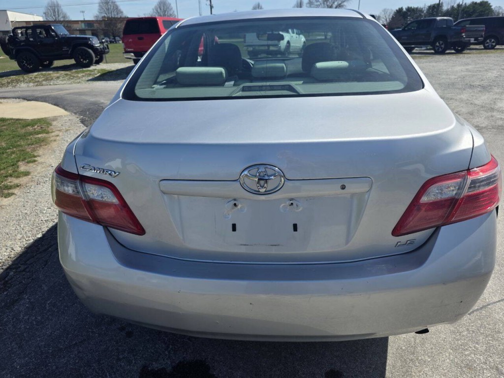 2009 Toyota Camry Image 6