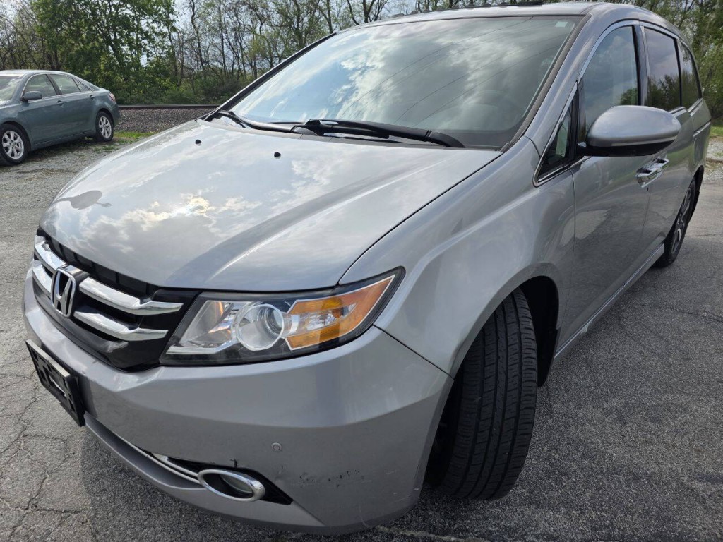 2016 Honda Odyssey Image 10