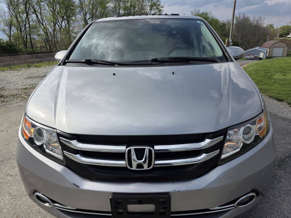 2016 Honda Odyssey Image 11