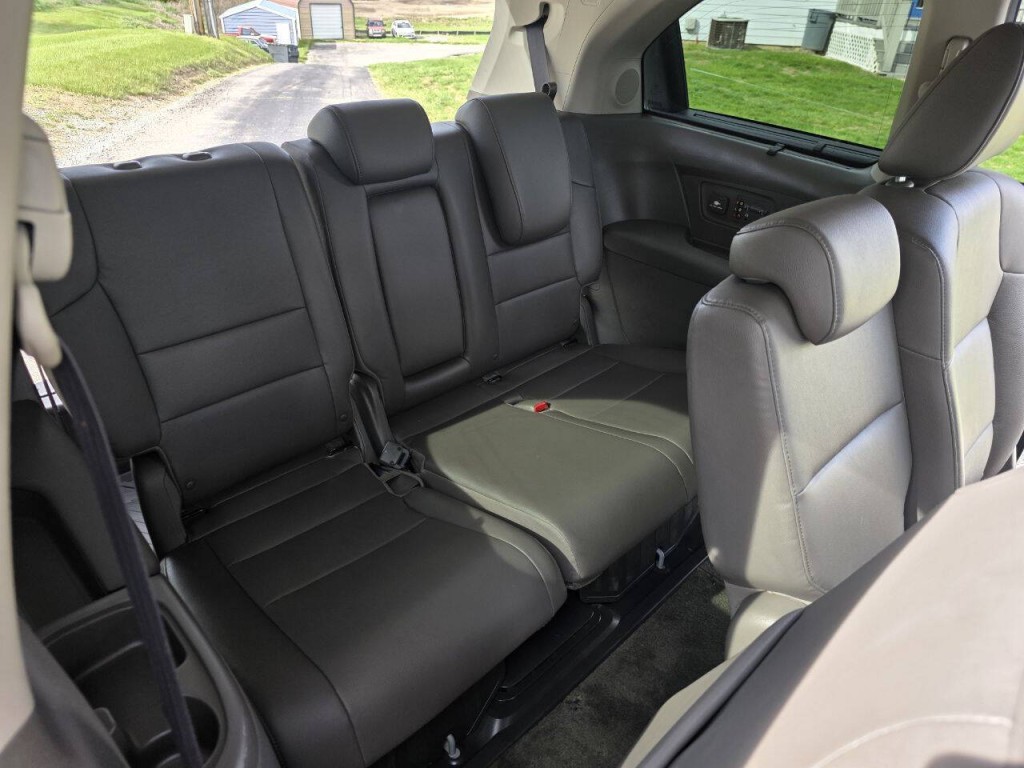 2016 Honda Odyssey Image 16