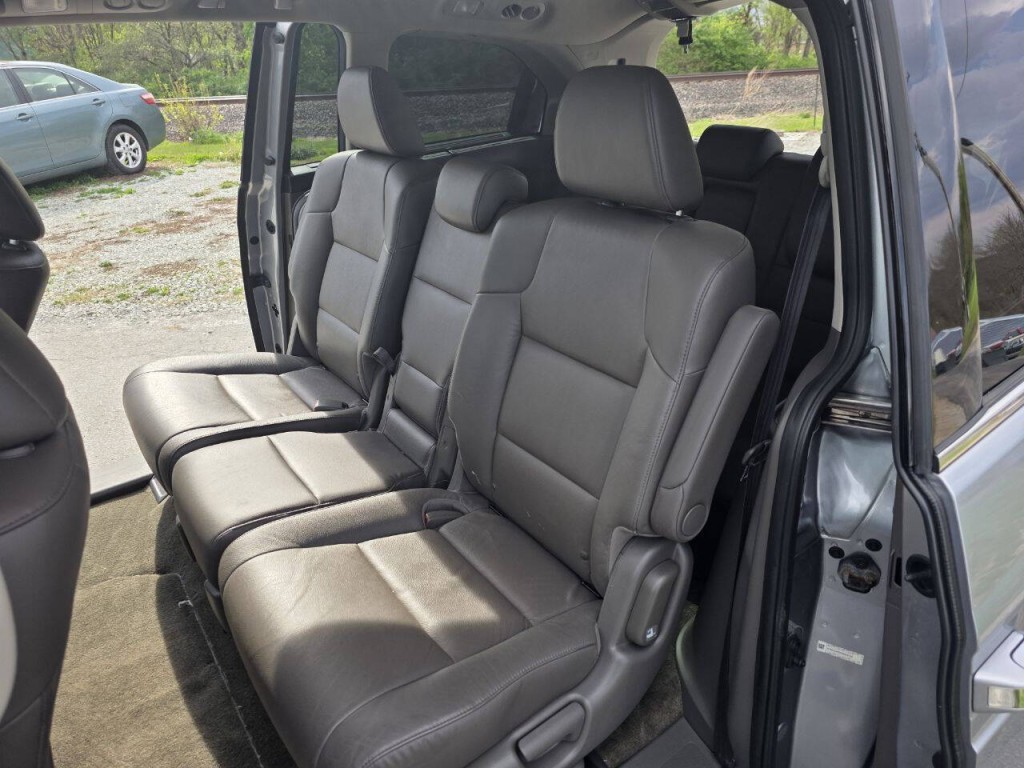 2016 Honda Odyssey Image 21
