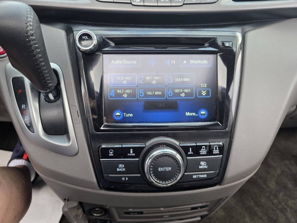 2016 Honda Odyssey Image 27