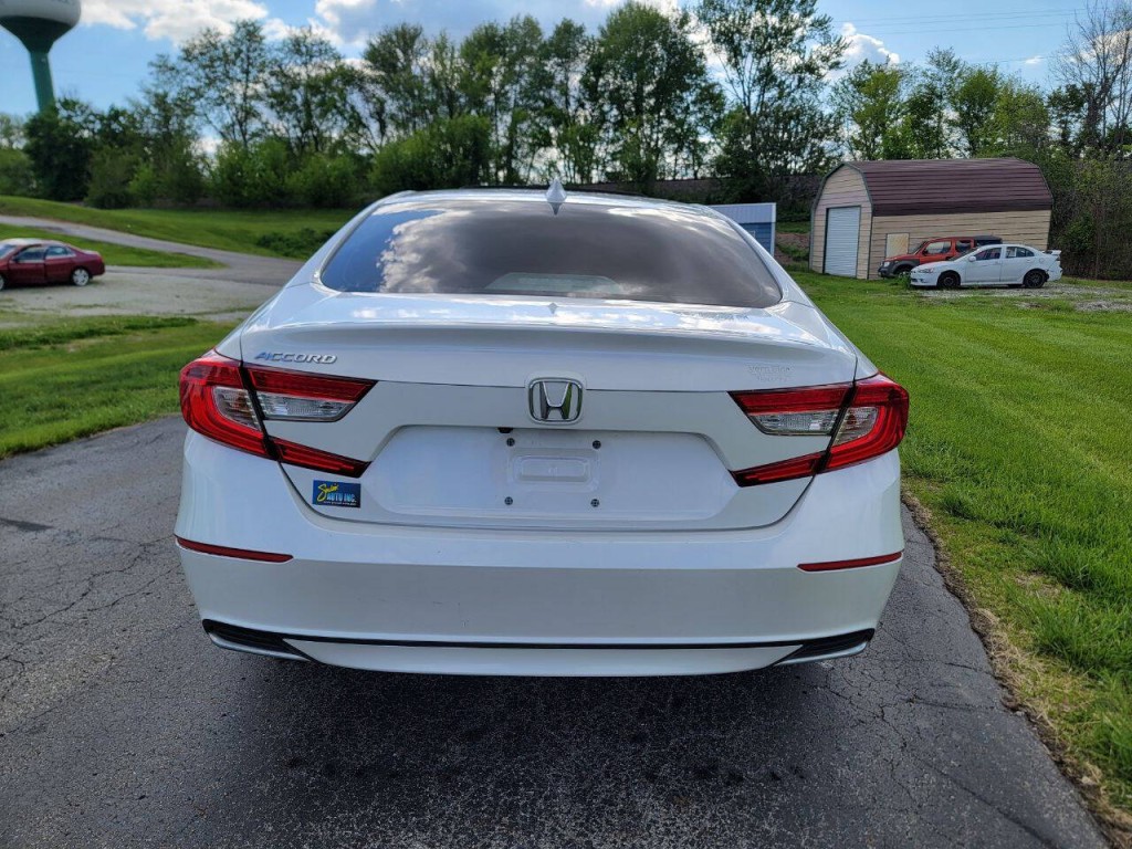 2018 Honda Accord Image 9