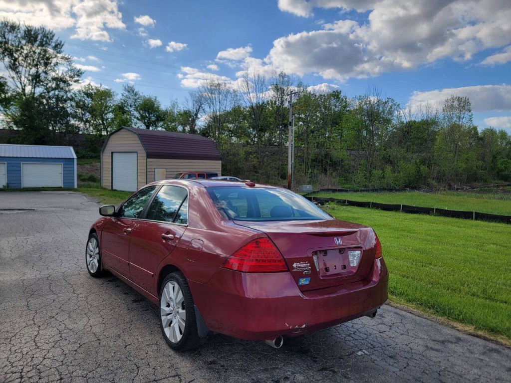 2007 Honda Accord Image 10