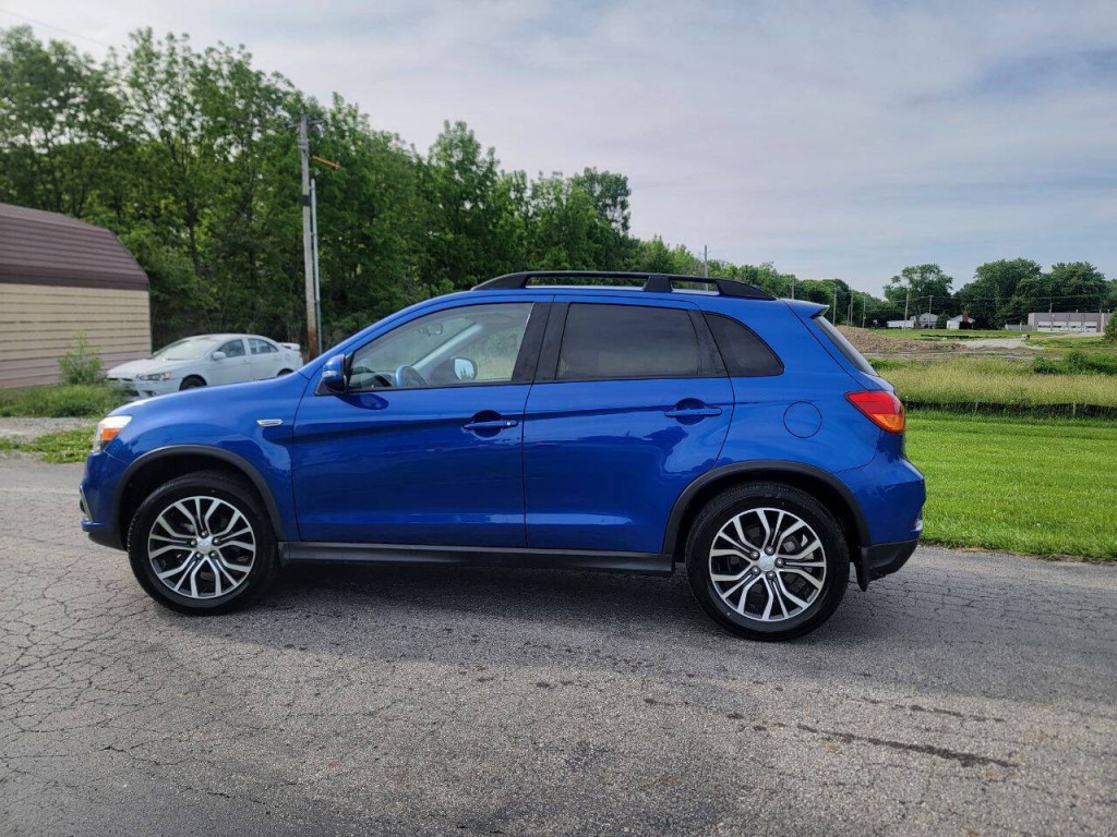 2019 Mitsubishi Outlander Image 10
