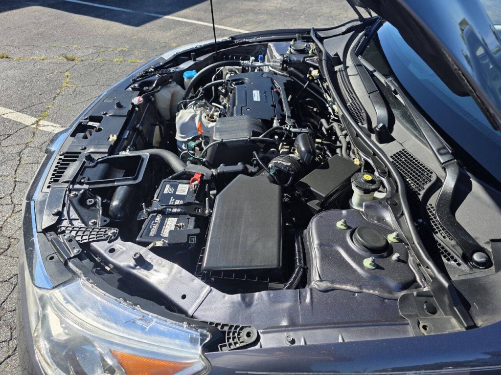 2017 Honda Accord Image 16