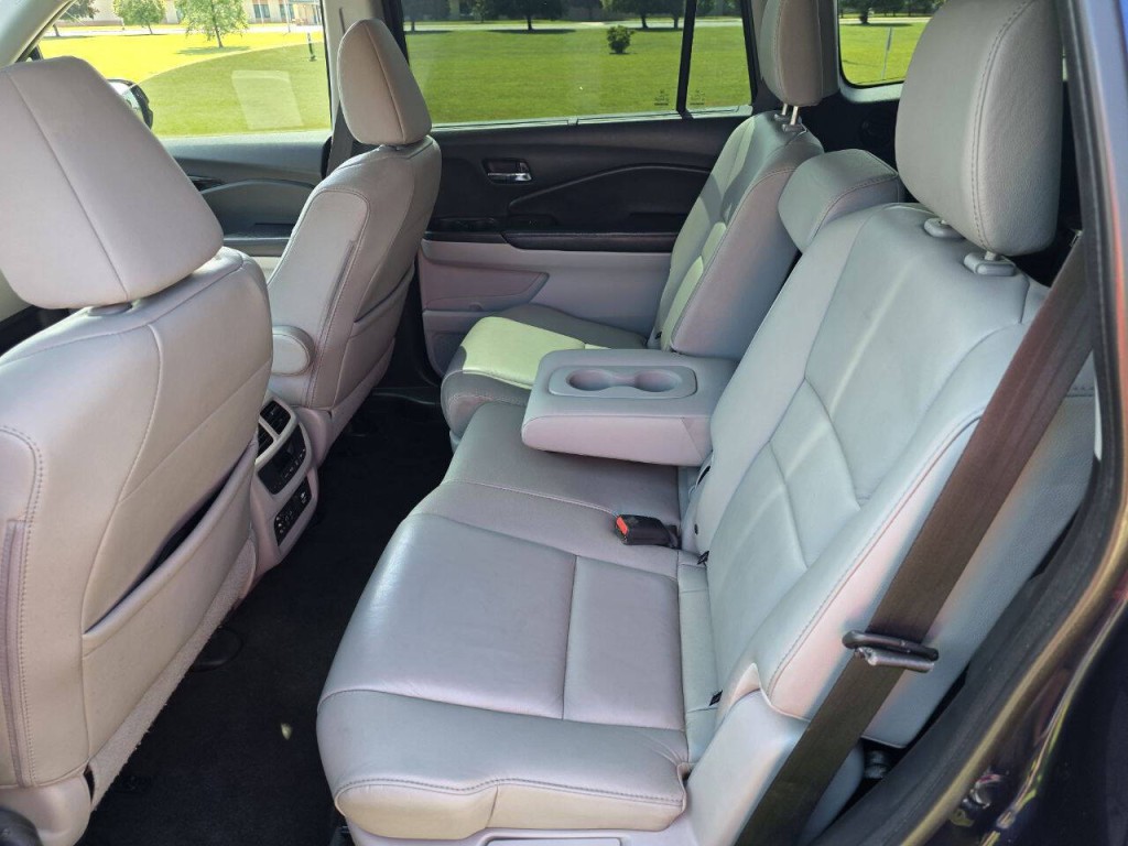 2017 Honda Pilot Image 20