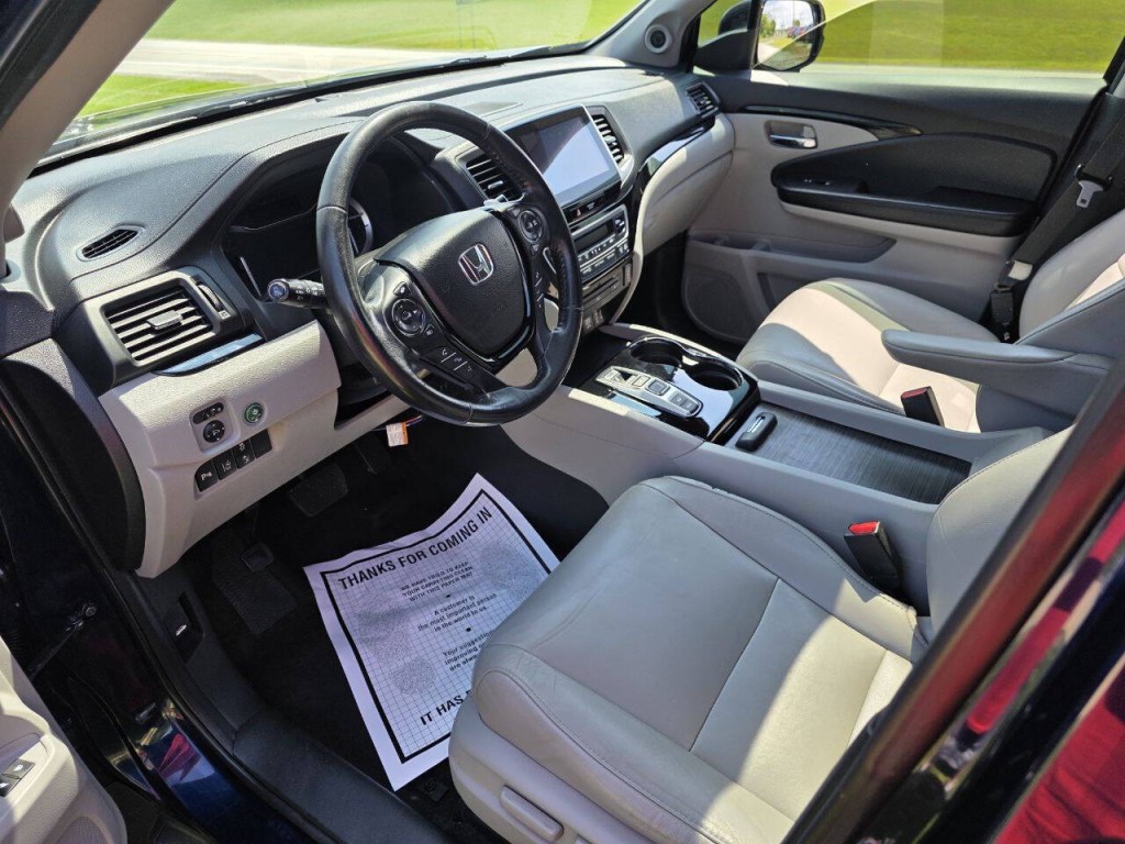 2017 Honda Pilot Image 23