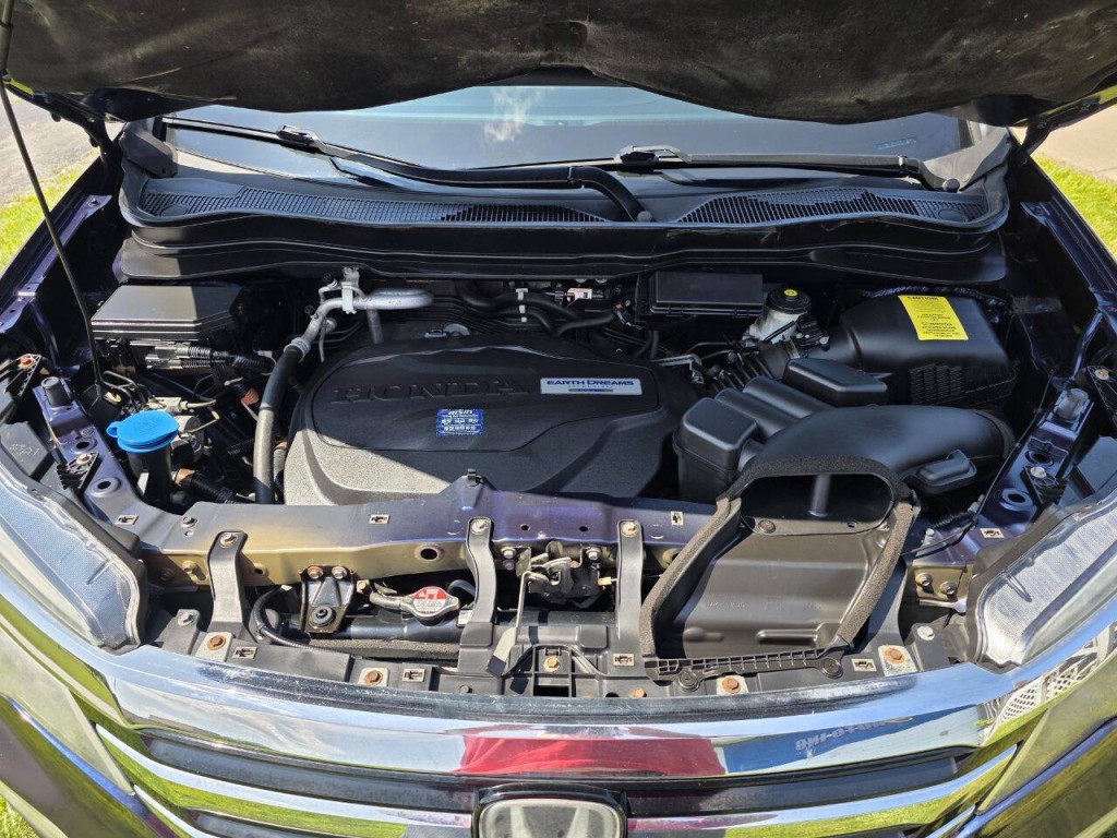 2017 Honda Pilot Image 26