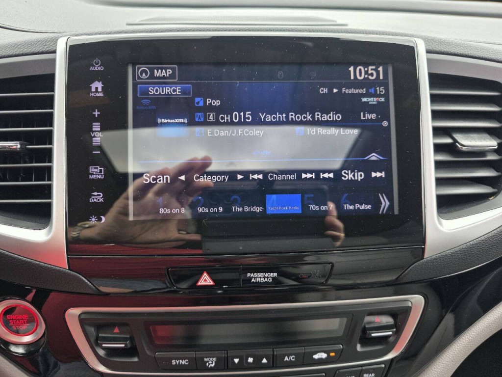 2017 Honda Pilot Image 31