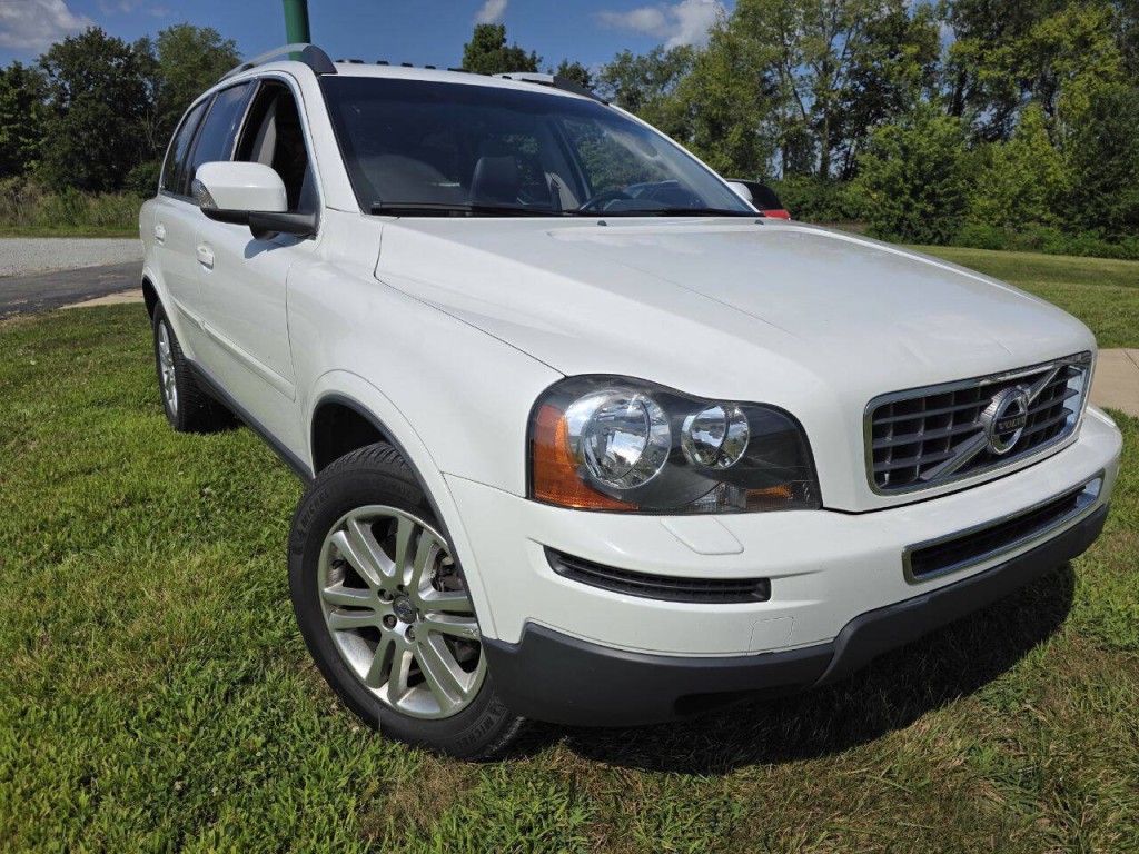 2010 Volvo XC90 Image 2