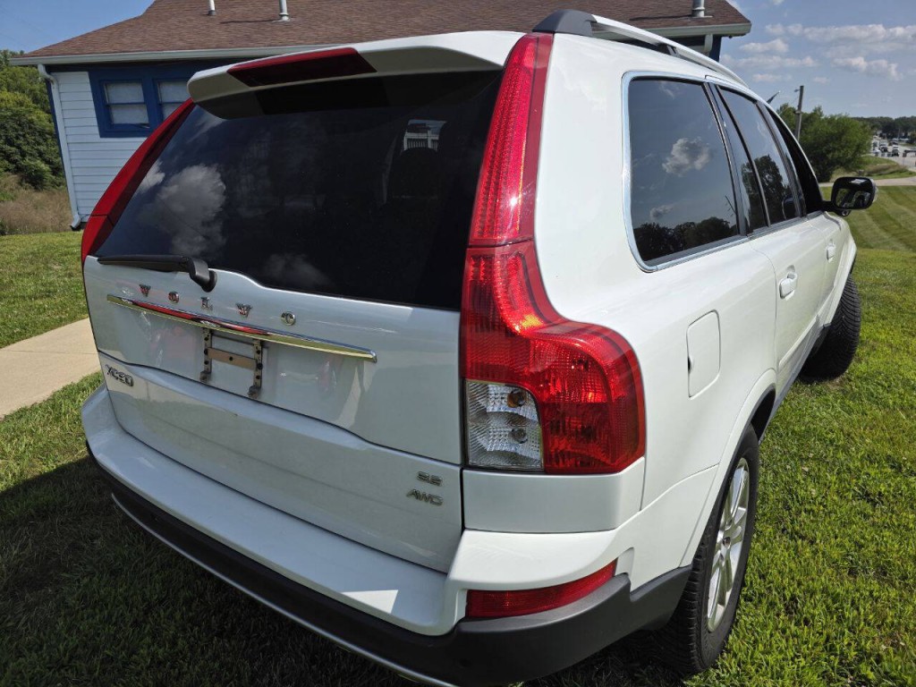 2010 Volvo XC90 Image 5