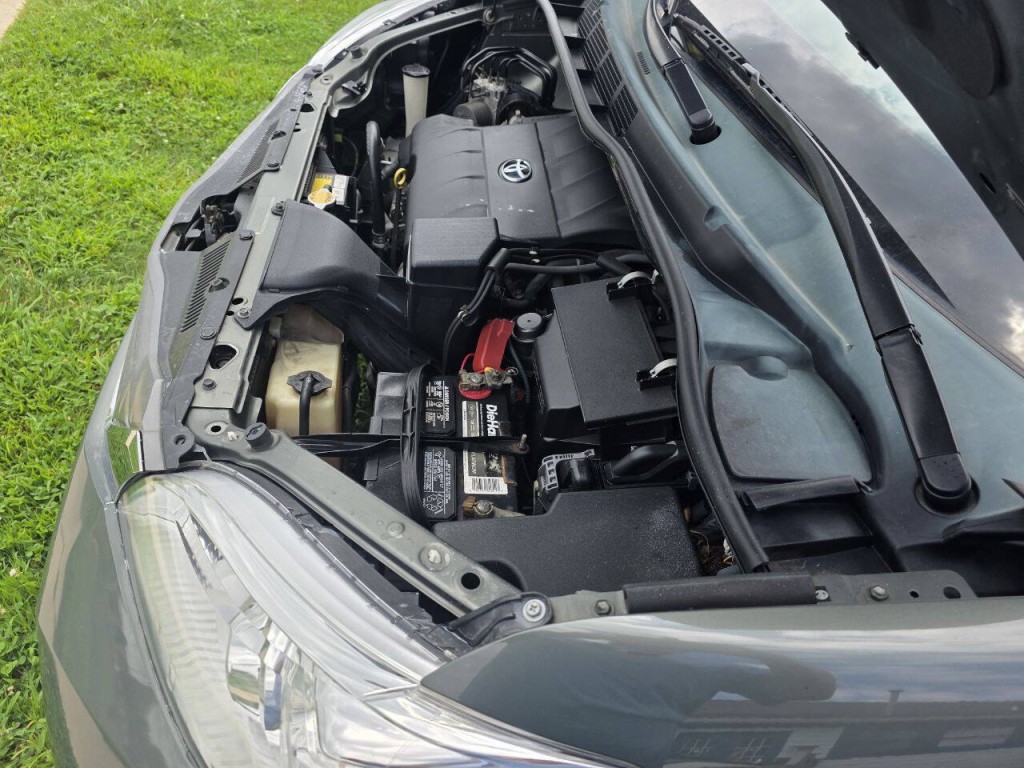 2013 Toyota Sienna Image 24