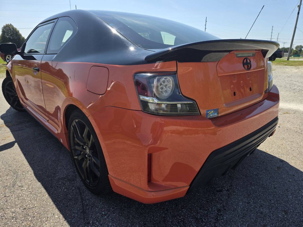 2015 Scion tC Image 7