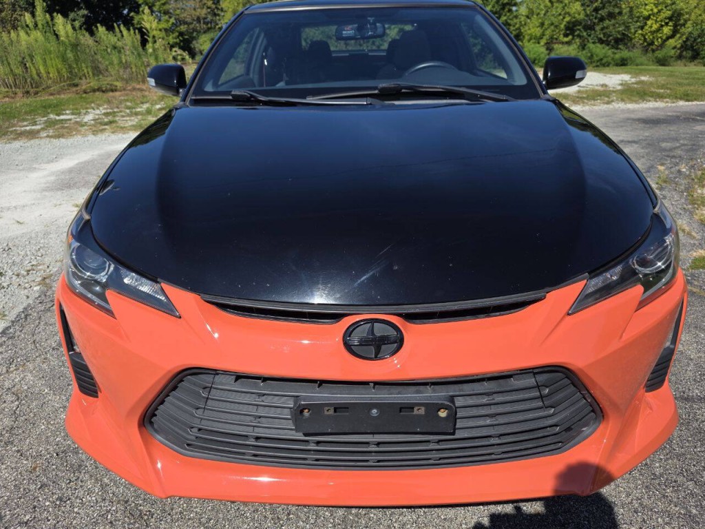 2015 Scion tC Image 12