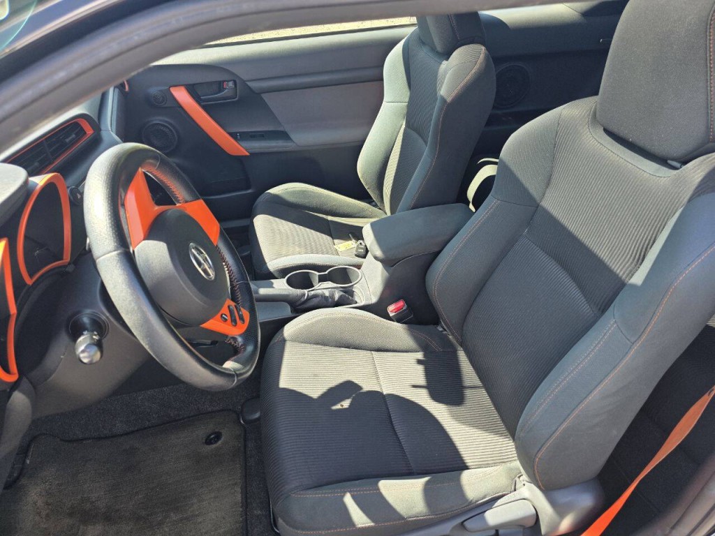 2015 Scion tC Image 20