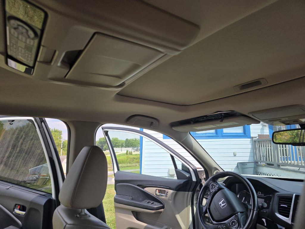 2016 Honda Pilot Image 17