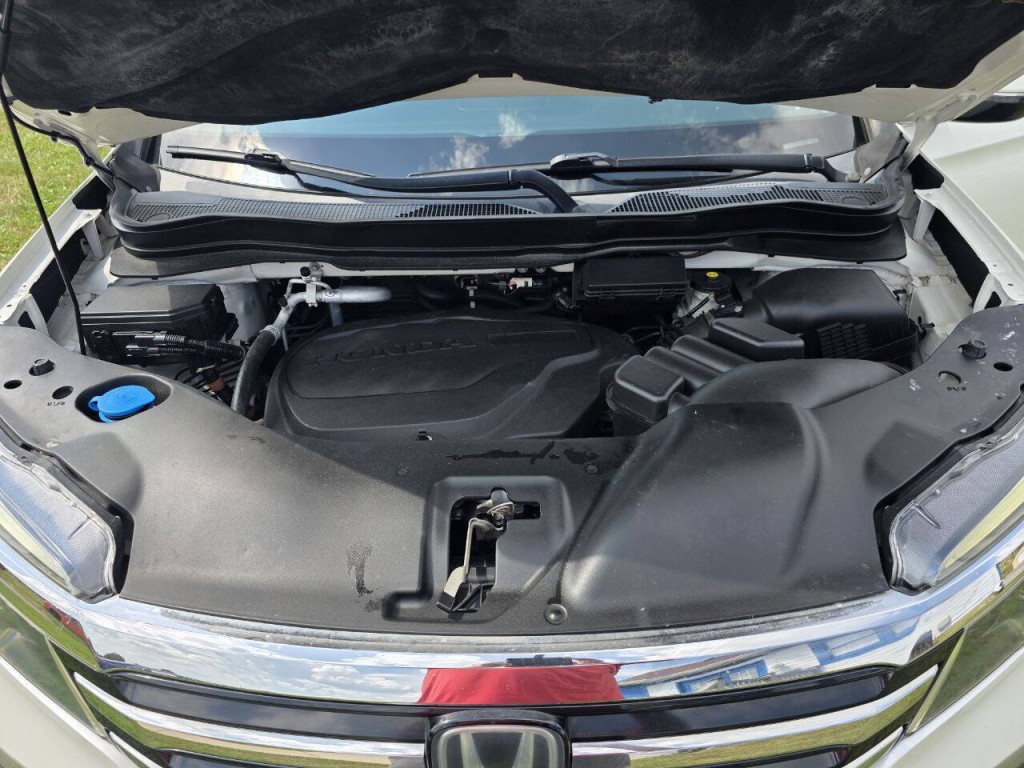 2016 Honda Pilot Image 24