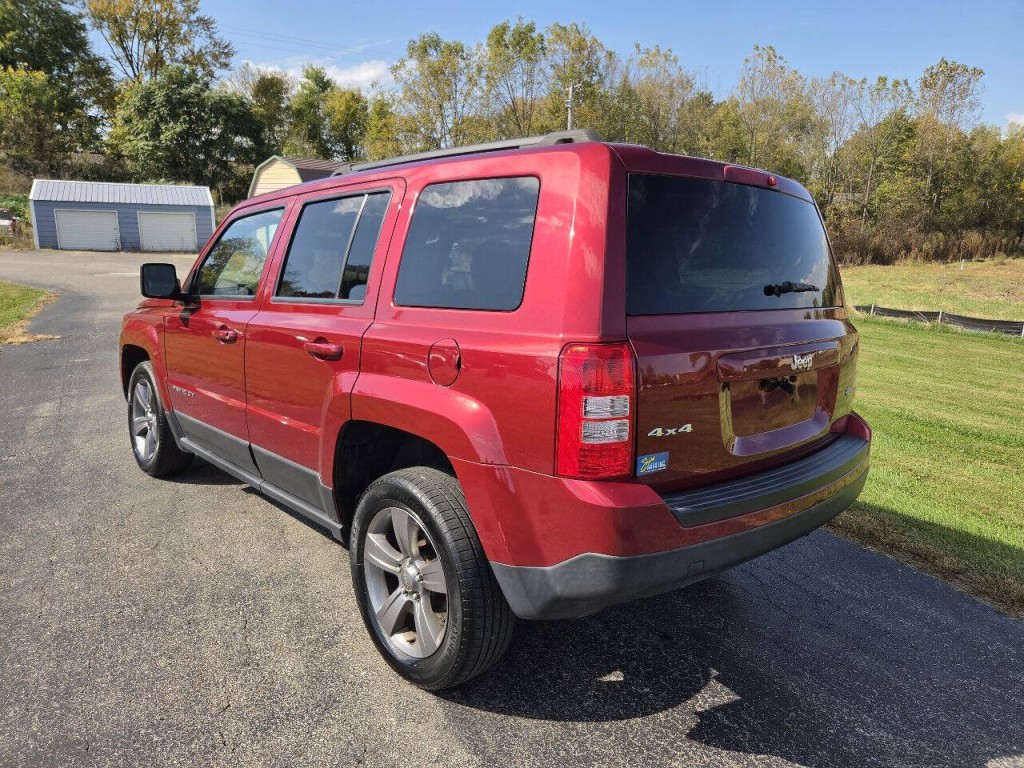 2015 Jeep Patriot Image 9