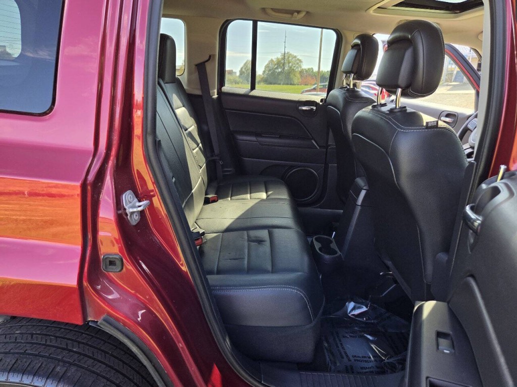 2015 Jeep Patriot Image 14