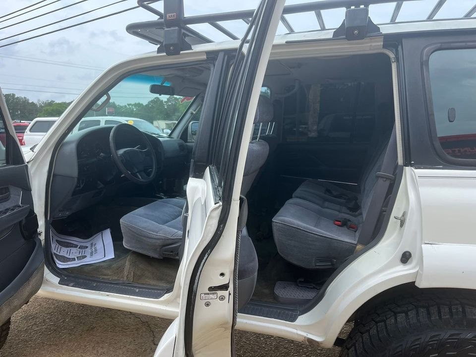 1994 Toyota Land Cruiser Image 8