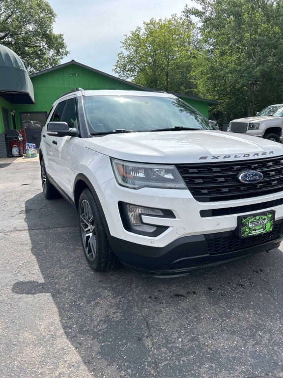 2016 Ford Explorer Image 5
