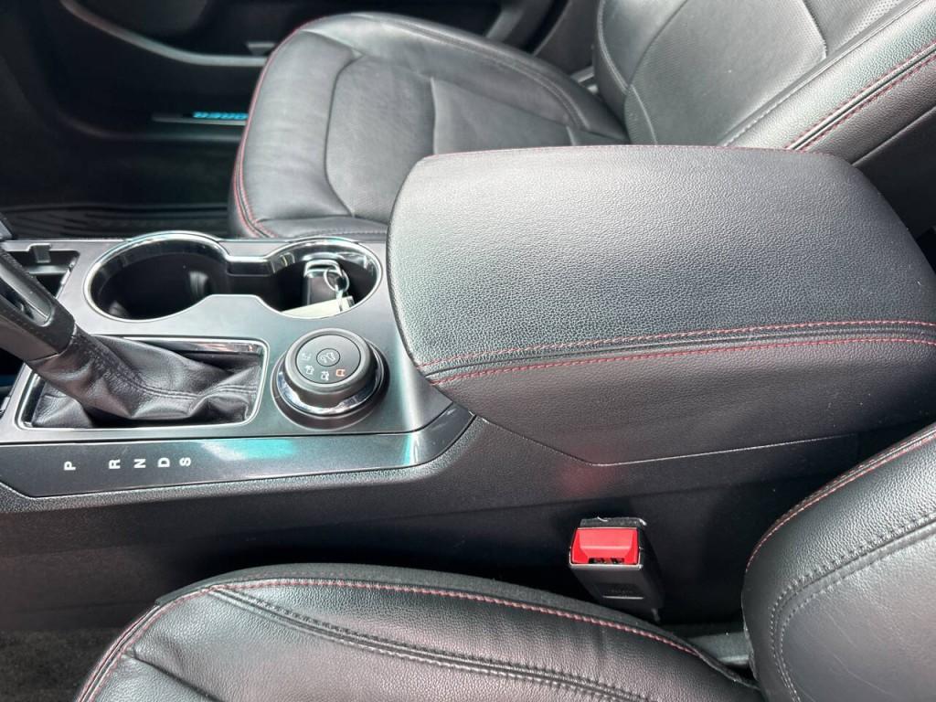 2016 Ford Explorer Image 11