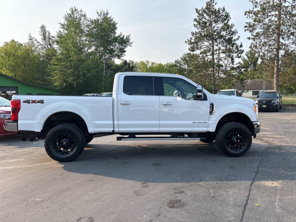 2017 Ford F-350 Image 4
