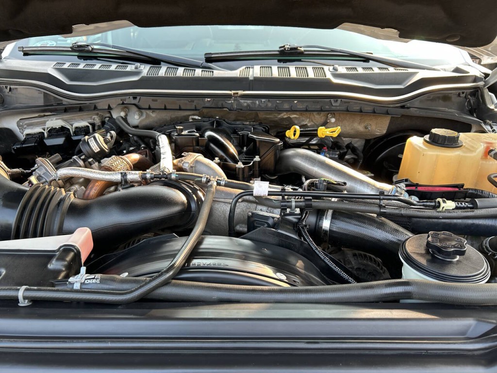2017 Ford F-350 Image 42