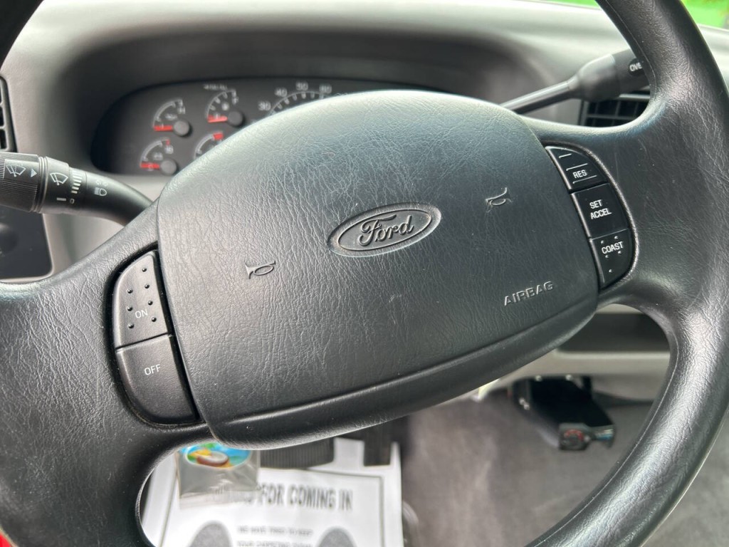 2001 Ford F-250 Image 14