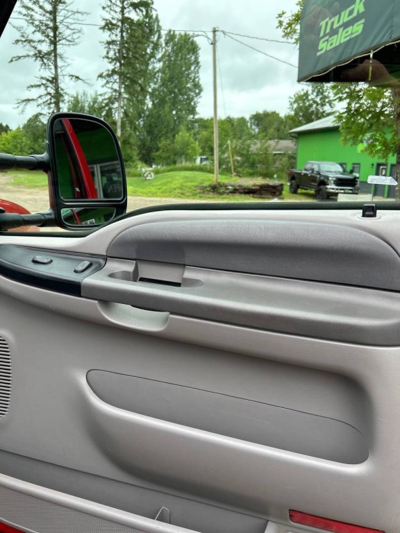 2001 Ford F-250 Image 20