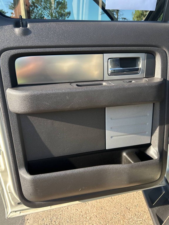 2013 Ford F-150 Image 25