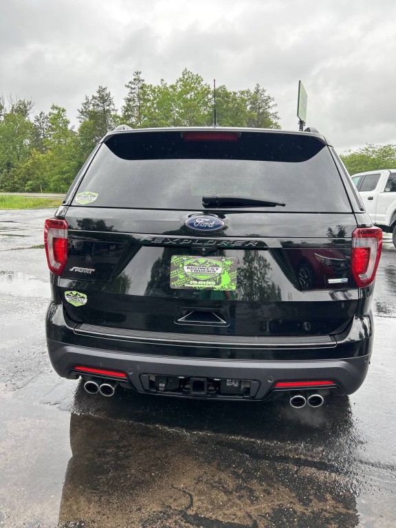 2018 Ford Explorer Image 8