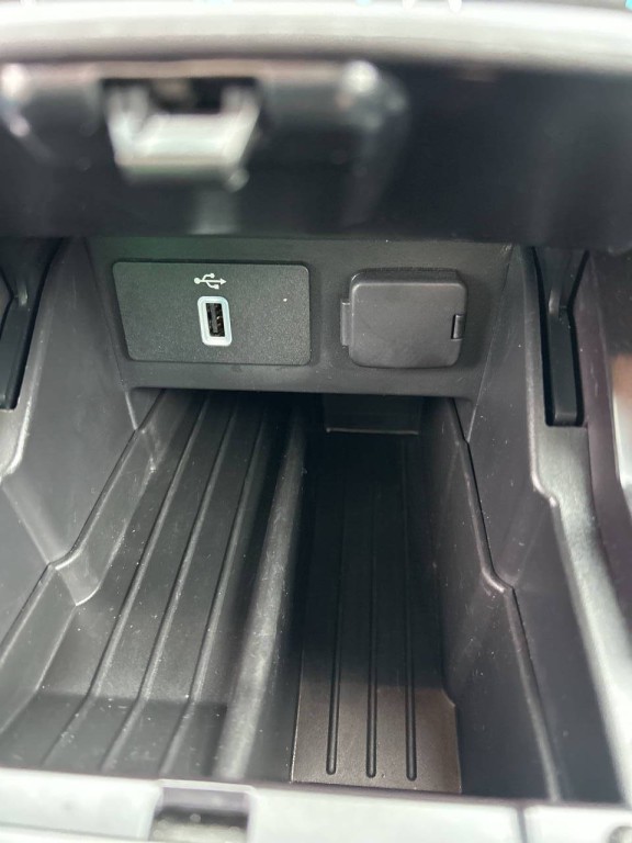 2018 Ford Explorer Image 13