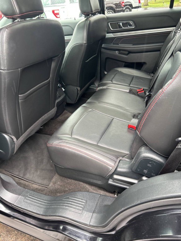 2018 Ford Explorer Image 19