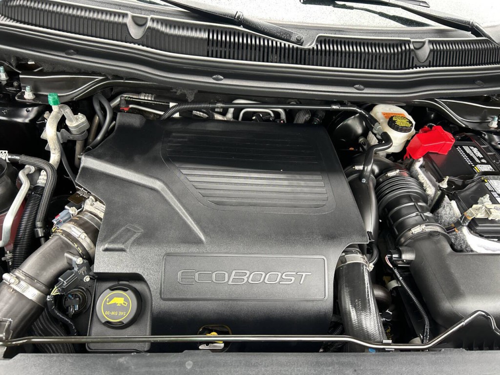 2018 Ford Explorer Image 39