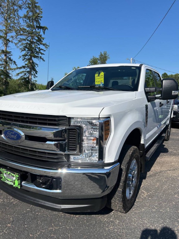 2018 Ford F-250 Image 2