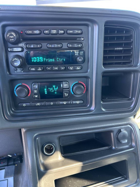 2007 Chevrolet Silverado 1500 Image 12