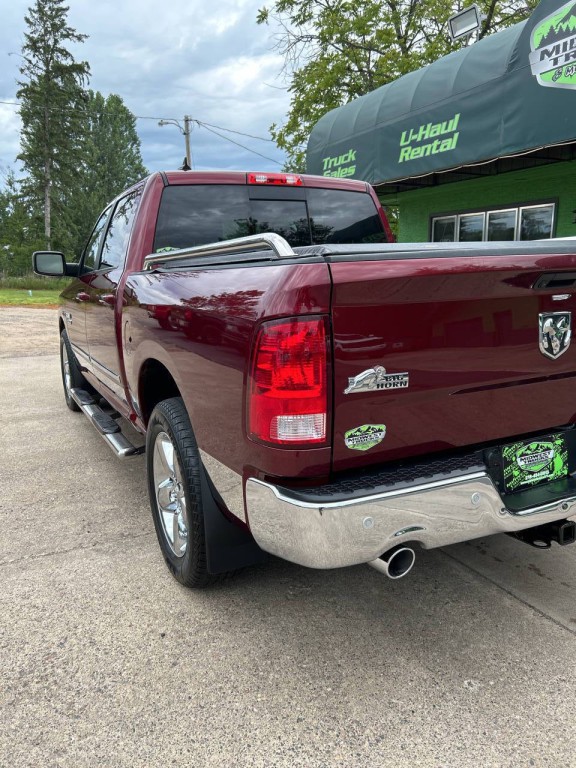 2018 RAM 1500 Image 3