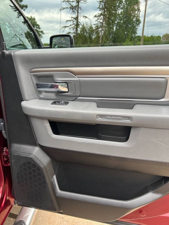 2018 RAM 1500 Image 25