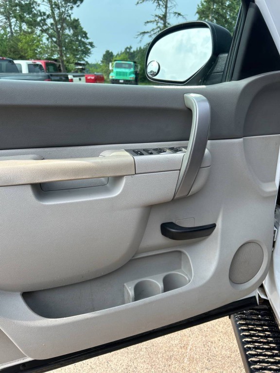 2012 Chevrolet Silverado 1500 Image 16