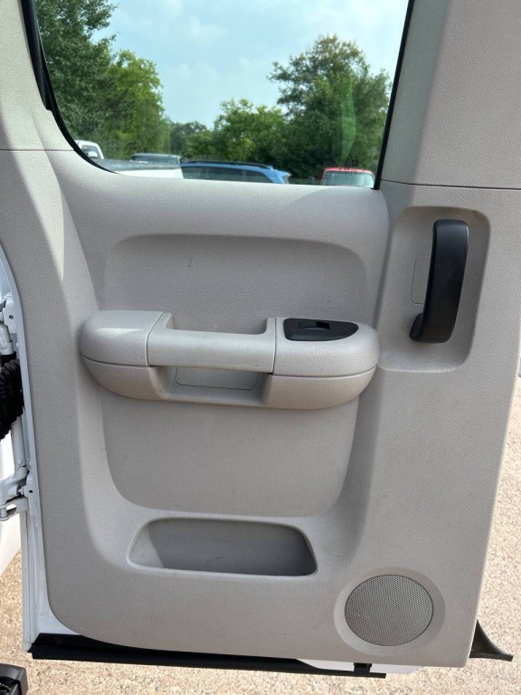 2012 Chevrolet Silverado 1500 Image 18