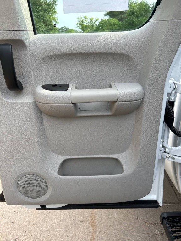 2012 Chevrolet Silverado 1500 Image 23