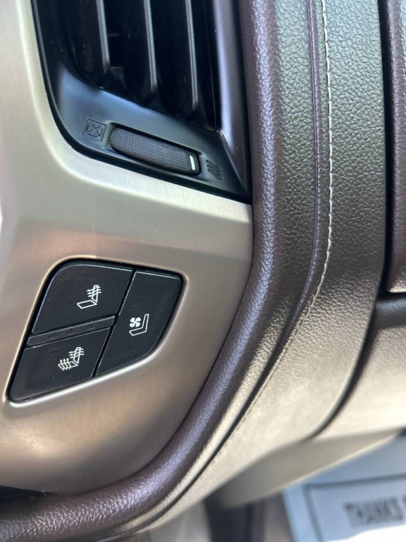2017 GMC Sierra 2500 Image 17