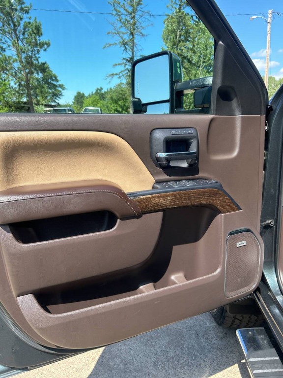 2017 GMC Sierra 2500 Image 22