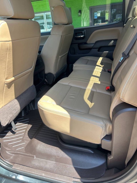 2017 GMC Sierra 2500 Image 23
