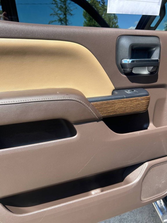 2017 GMC Sierra 2500 Image 24